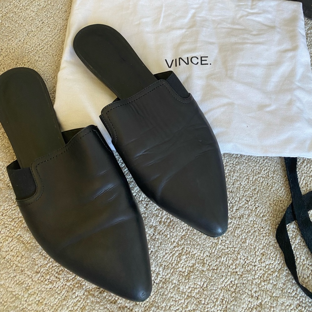 Vince Black Leather Slides. Size 38